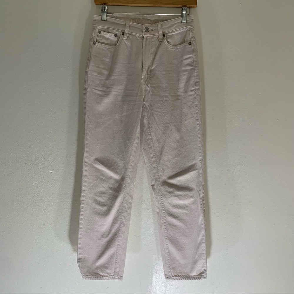 AMERICAN EAGLE Outfitters Mom Straight Jeans